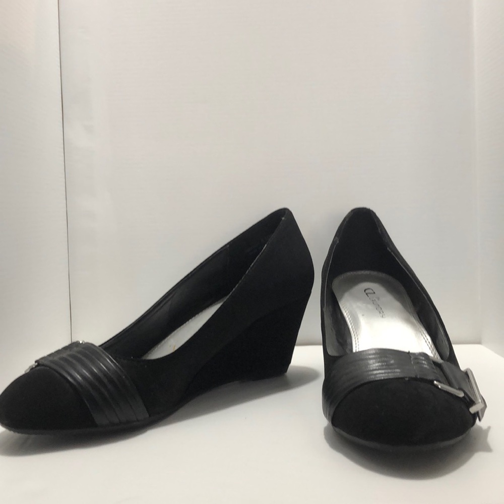 Chinese Laundry black wedges, size 8 1/2